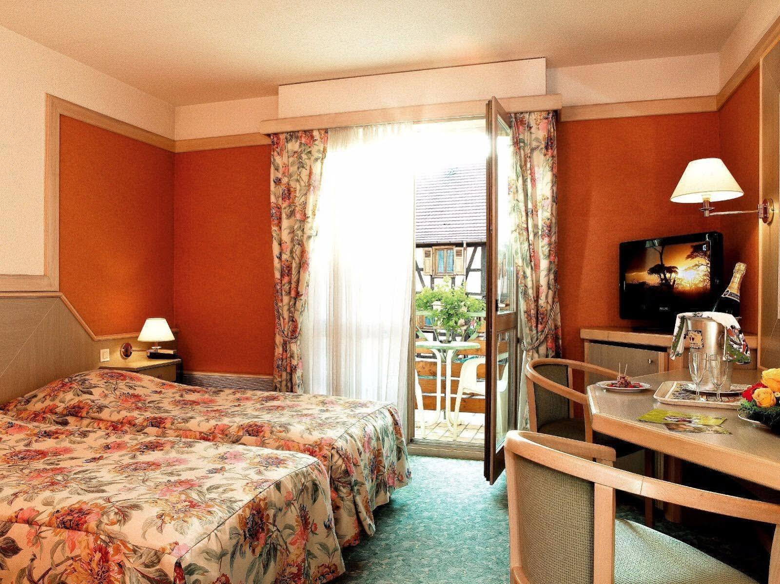 Hotel A La Vignette - Colmar-Nord Saint-Hippolyte  Ngoại thất bức ảnh
